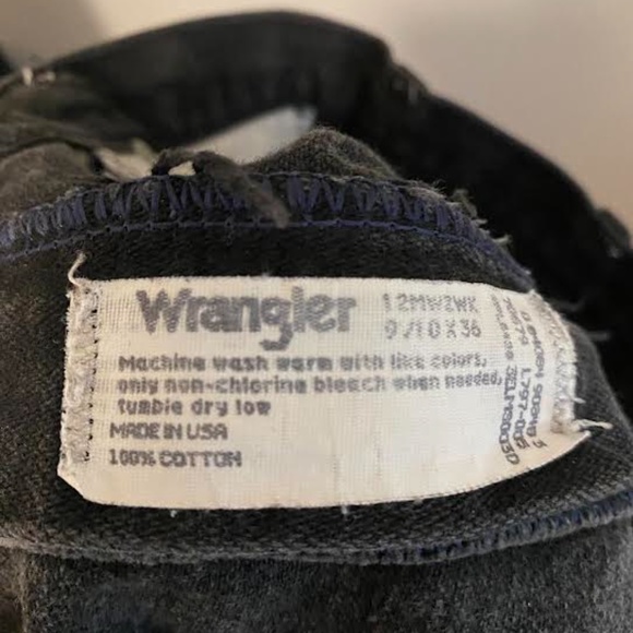 Wrangler Black Jean Shorts - Picture 3 of 3